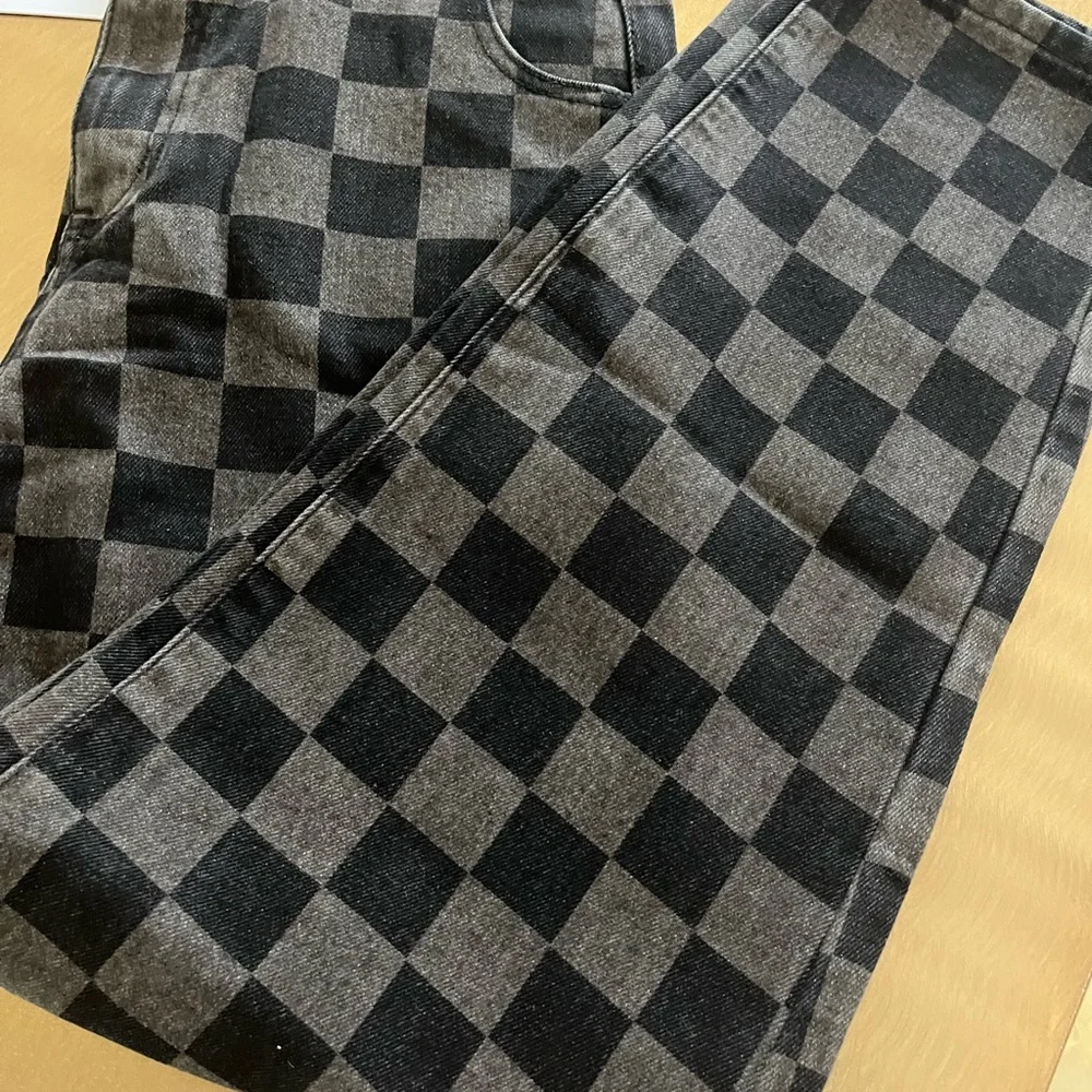 NWT Black Checkered Jeans - Picture 2 of 5